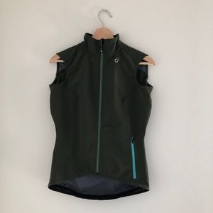 Cycling Vest. Women’s Velocio Signature Softshell Vest size small.